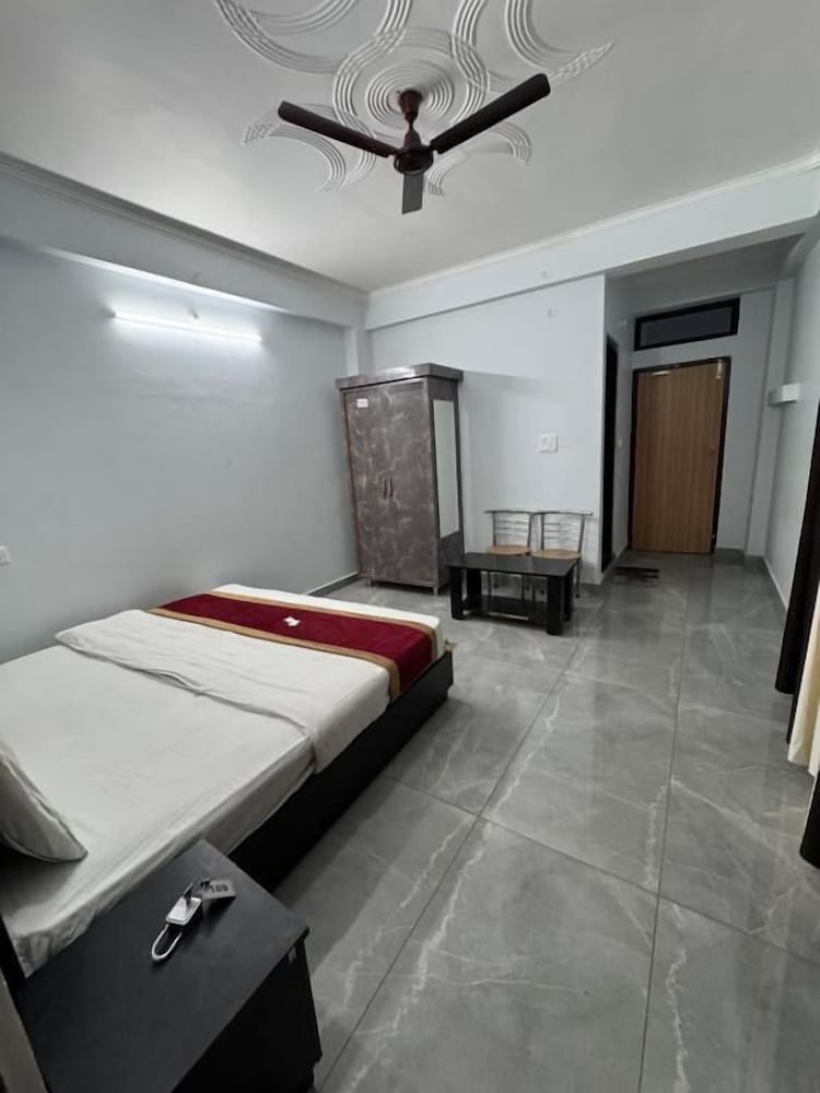 Royal Guest House