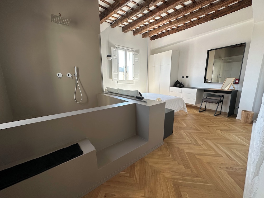 Gonia Residence