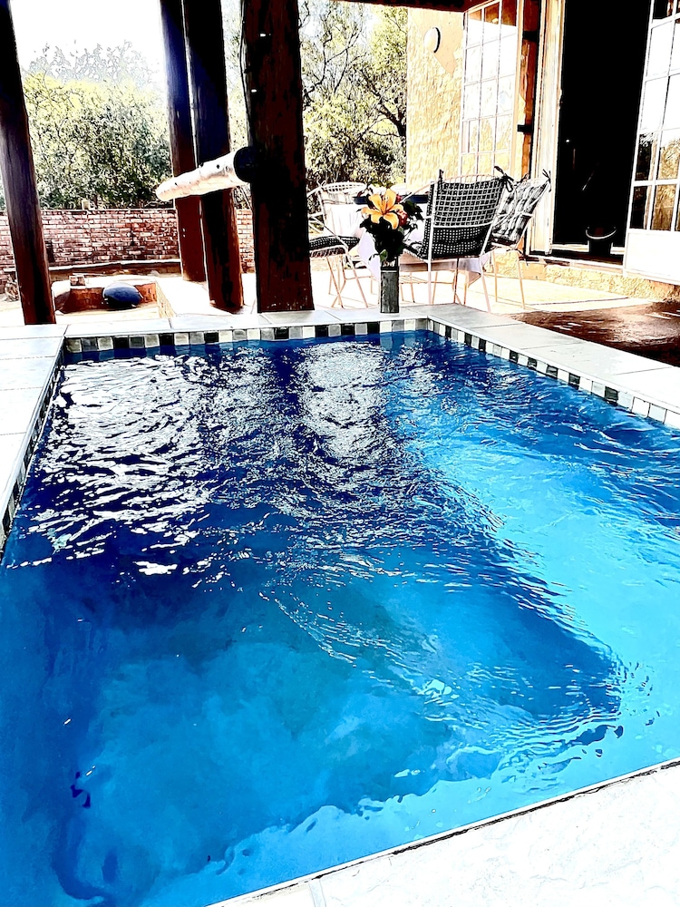 Manzini Swazi King Chalets