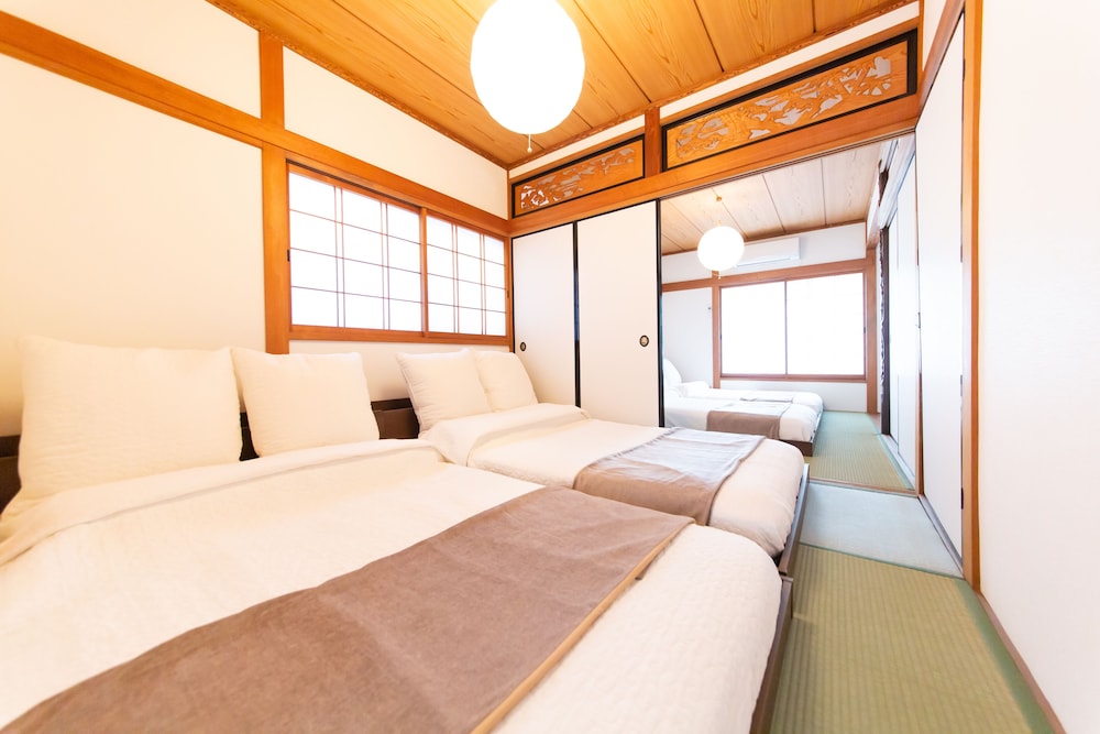 Villa Tengachaya-Nishi