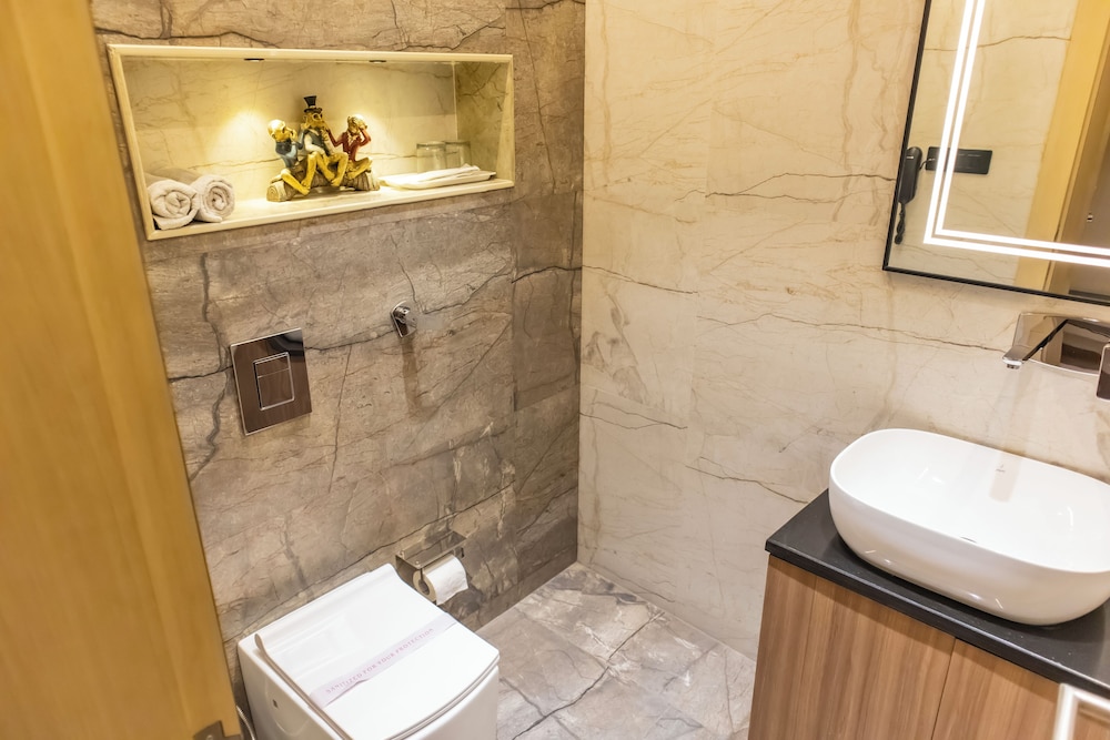 Narang Hotel