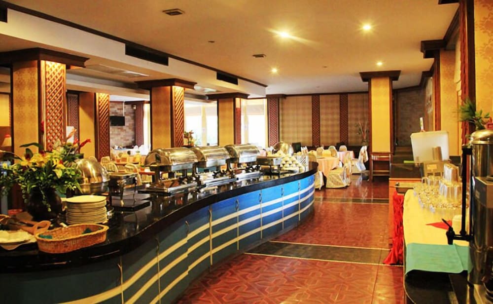 Thepnakorn Hotel