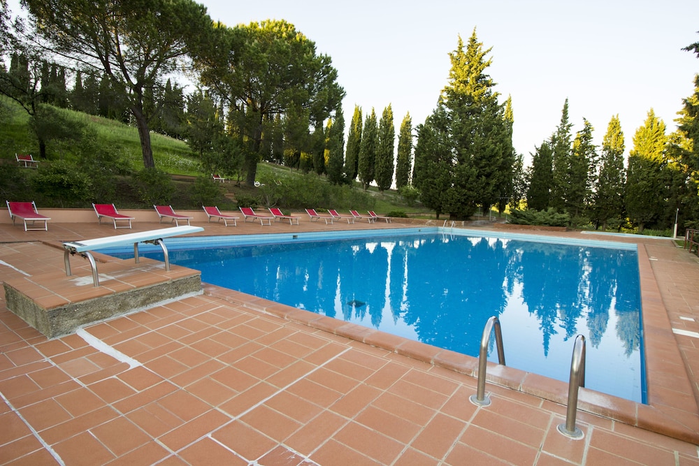 Borgo Il Poggio Agriturismo