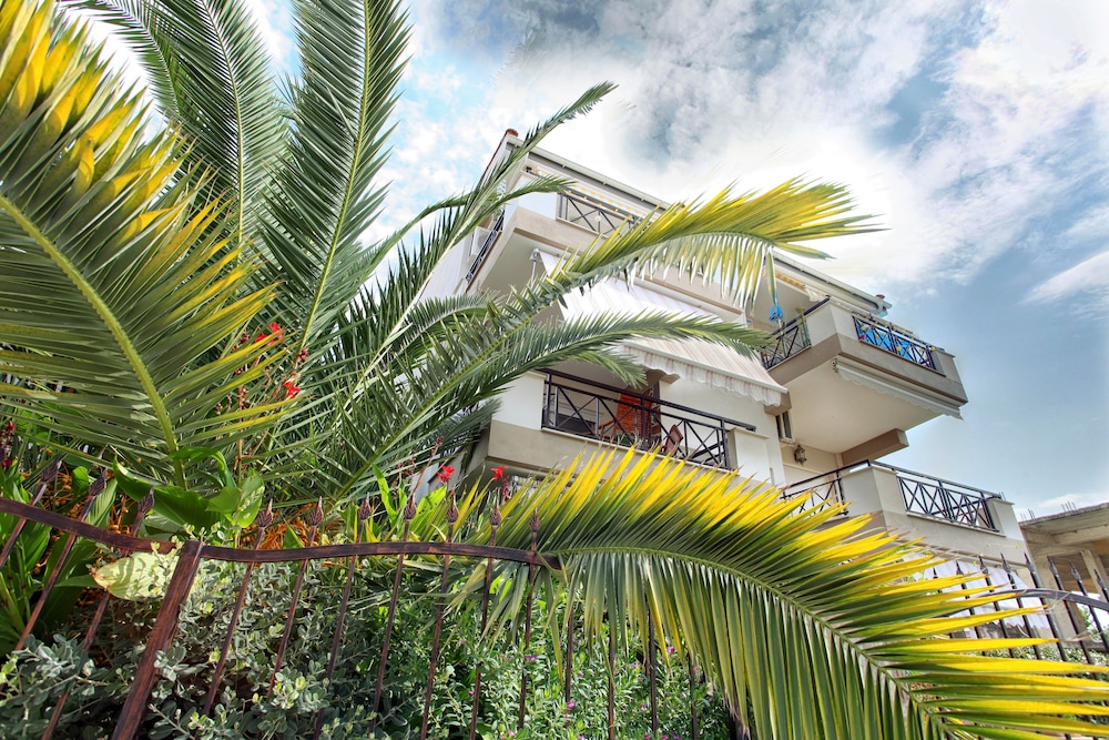 StayInn Villa Bellevue view 2