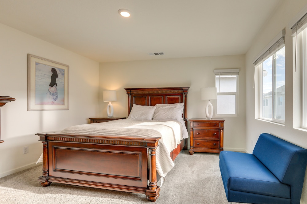Sacramento Vacation Rental ~ 7 Mi to Downtown! view 4