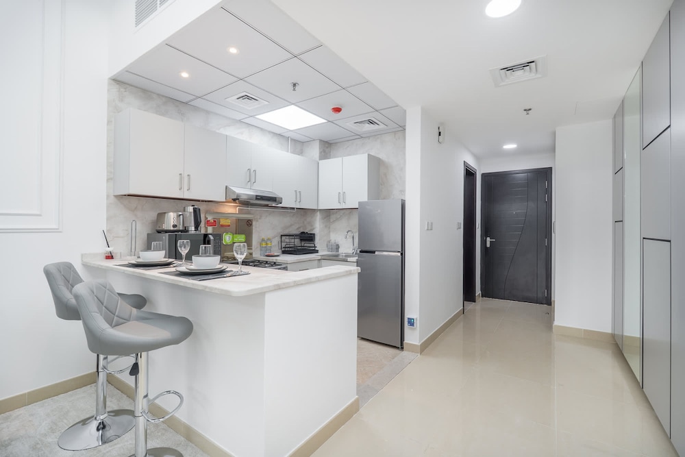 Incredible Studio in Jumeirah Village Circle