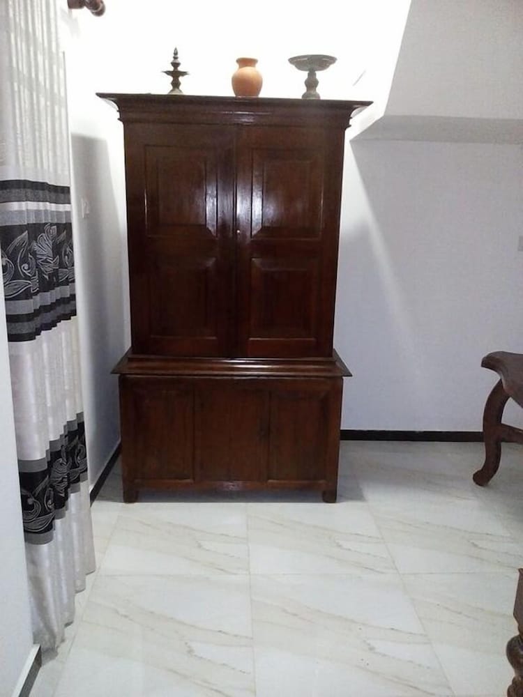 Dineth Villa
