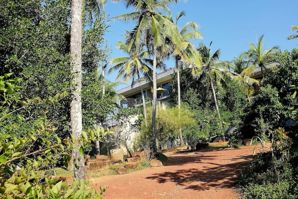 Kambura Villa