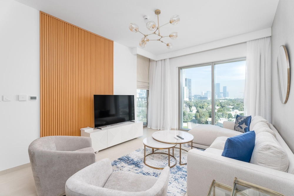 Nasma Holiday Homes - Downtown Views II — hotel room