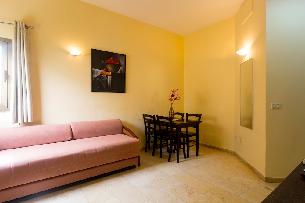 Apartment - Tel Aviv