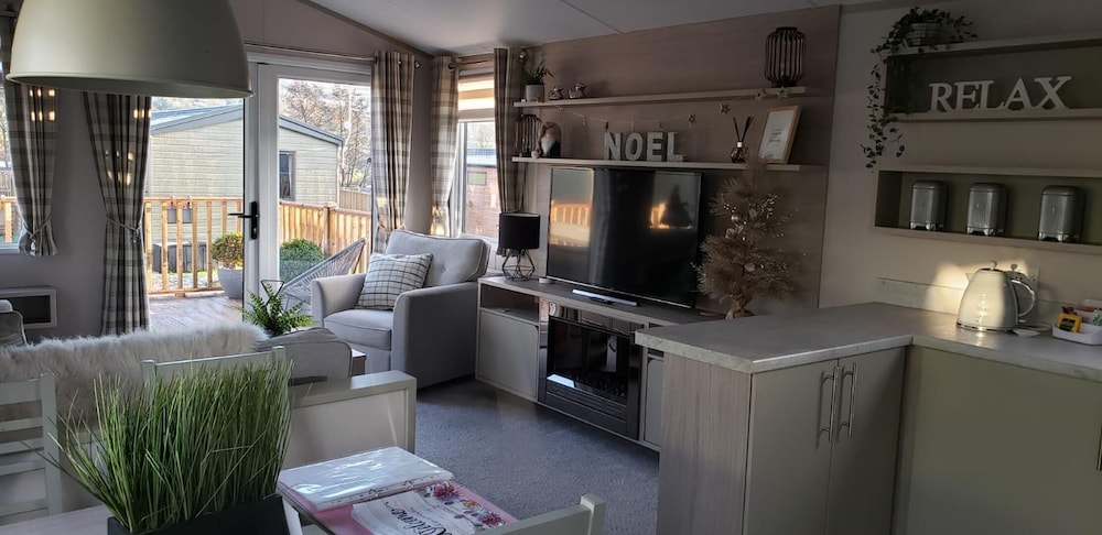 Beautiful 2-bed Lodge Ribble Valley Clitheroe view 5