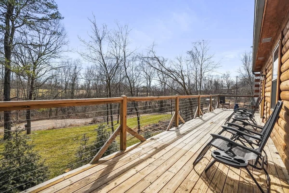 Fern Woods A Modern Take on Hocking Hills Cabins