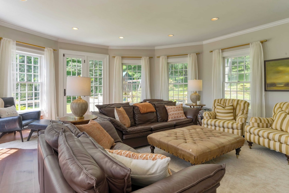 Secluded Berkshires Estate + Private Pond/pool,theater, Gym Sunny Pond