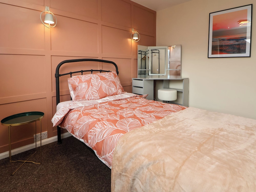 Steam and Stay @ Hoole