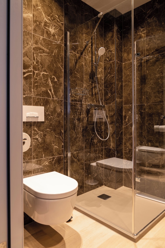 348 Suites Buitenhof Short Stay