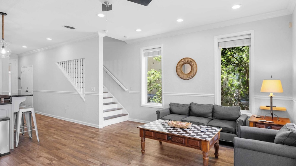 Southfields Retreat 4BR Getaway Near Laguna Beach, Carillon & Pier Park