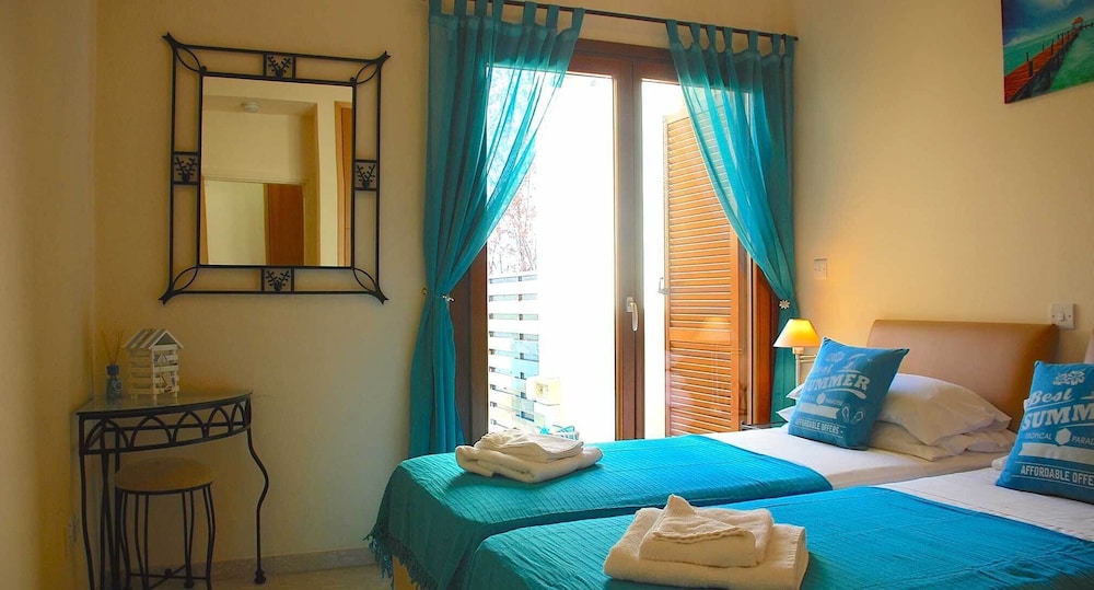 Villa HG30 - Destu view 2