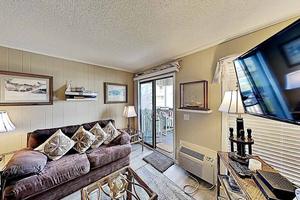 A Place At The Beach Iii 9520-2b 2 Bedroom Condo