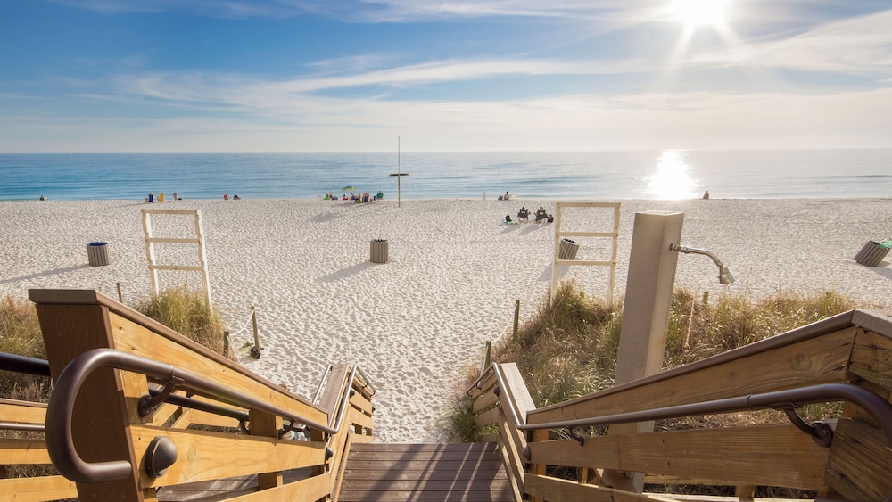 Sea Turtle Retreat! 3BR Beachfront Condo With Stunning Gulf Views Sleeps 8