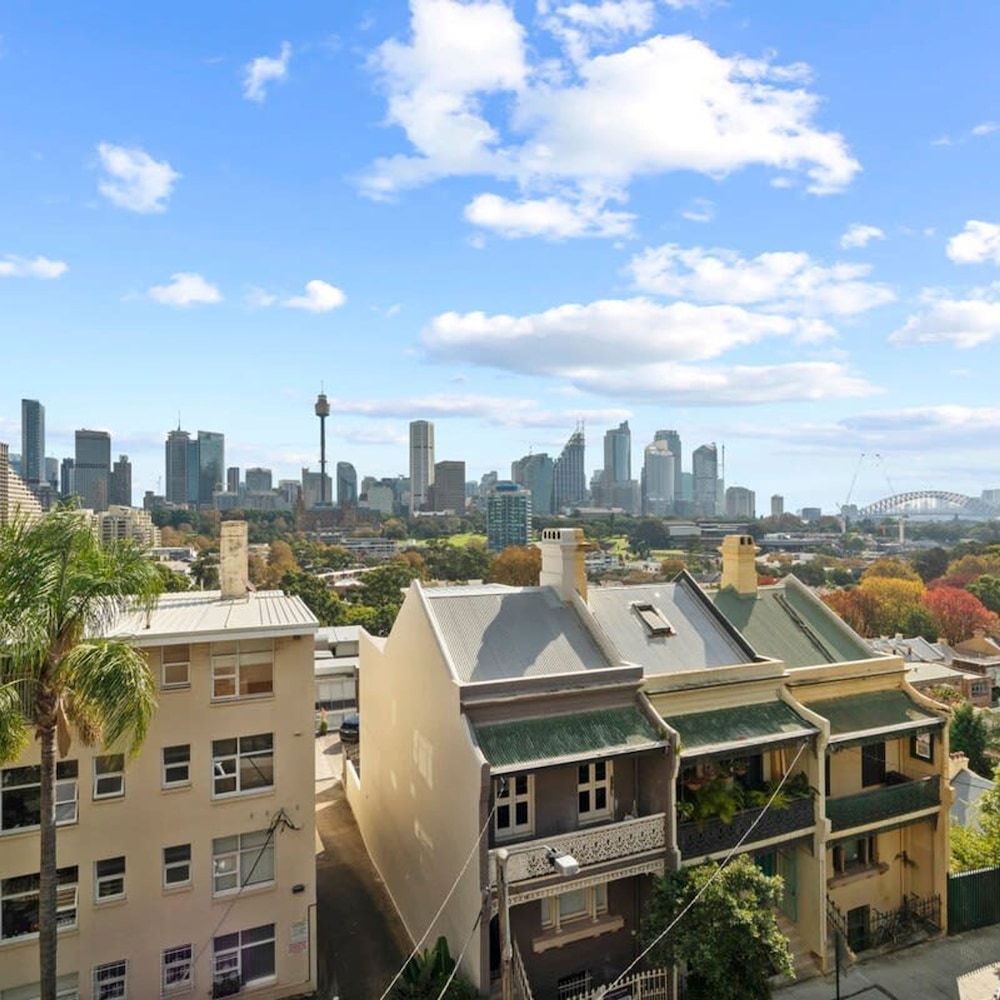 Potts Point Vacations - Modern Potts Point Studio - Property Image 15