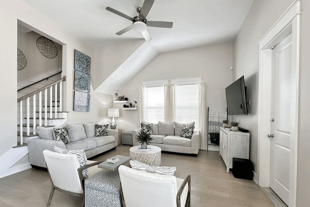 Nacho Beach House by Avantstay Inlet Beach Sleeps 8 Pool