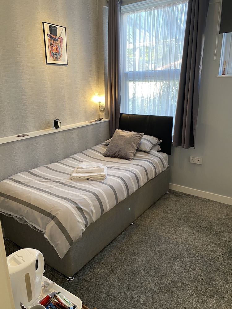 Inglewood Guesthouse