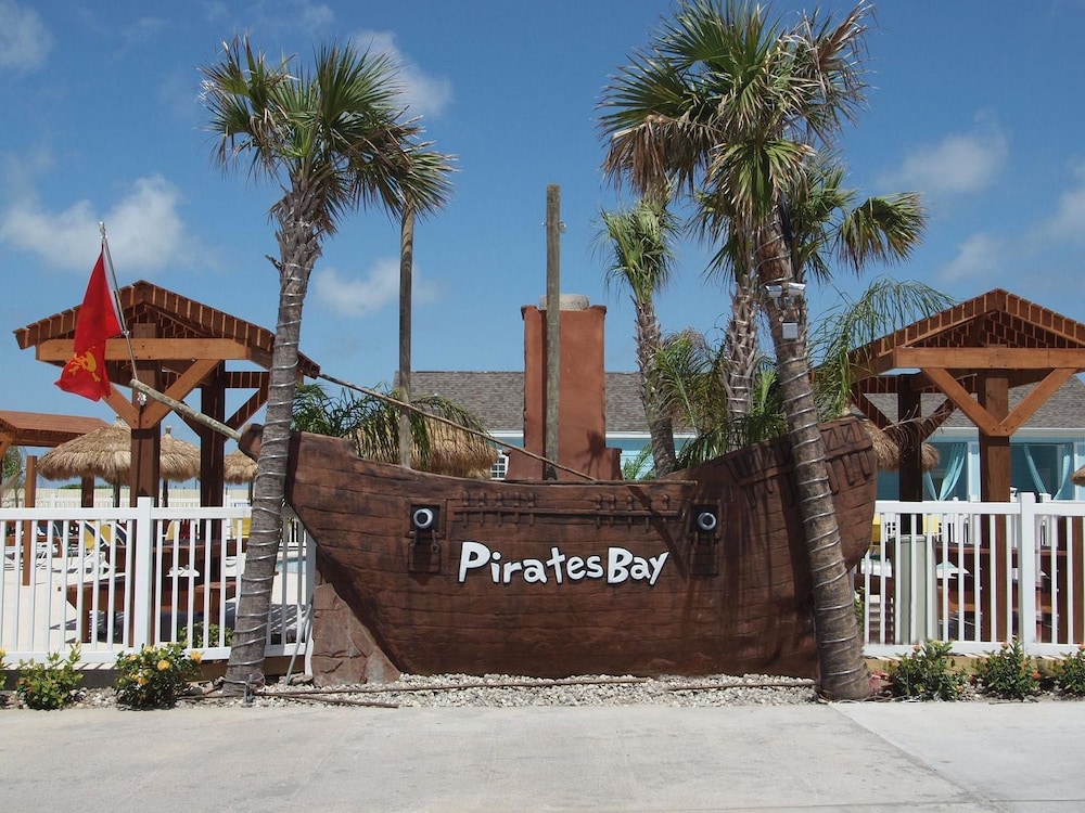 Hook's Harbor PB204