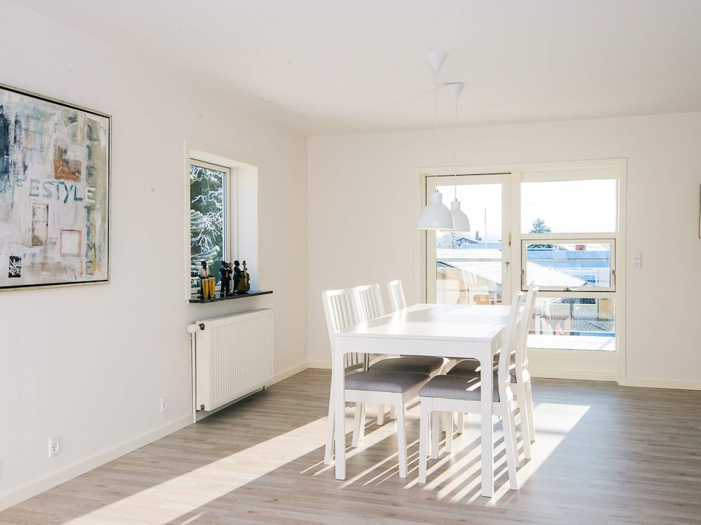 5 Star Holiday Home in Give