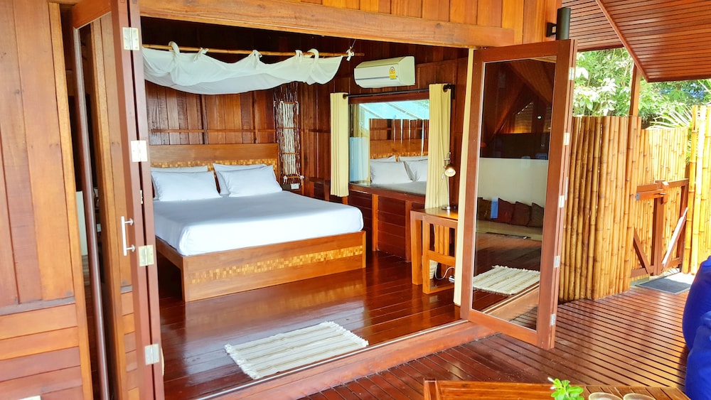 The Place Luxury Boutique Villas