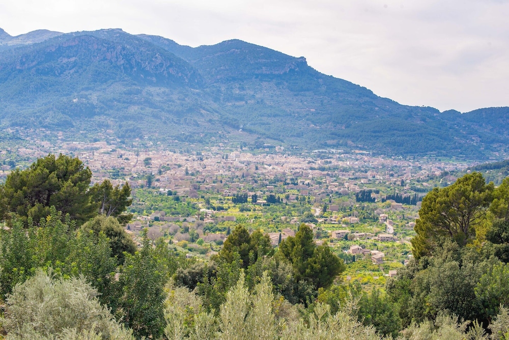 Els Abats - Villa With Private Pool In Fornalutx