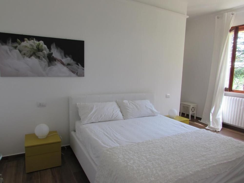 VILLA RINA GUEST HOUSE