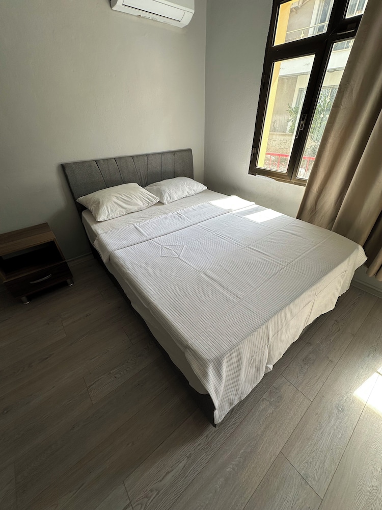 Viyana Otel
