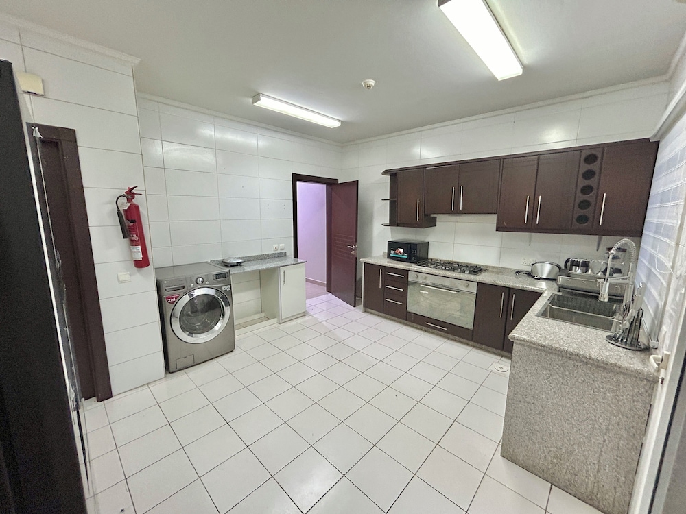 George Residence Banana Island Rd Ikoyi