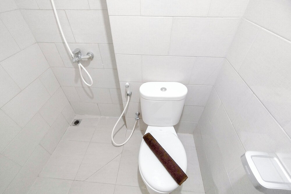 Modern Style Studio At Benson Supermall Mansion Apartment