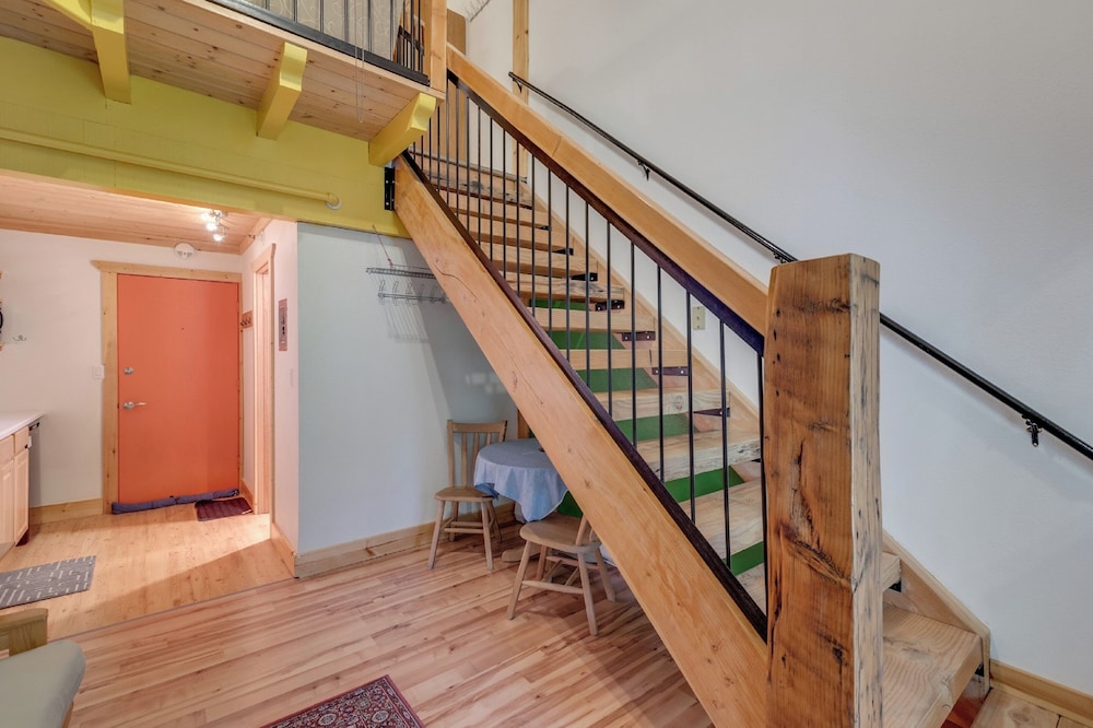 Mt Baker Lodging Condo - Perfect for Smaller Families on the Go