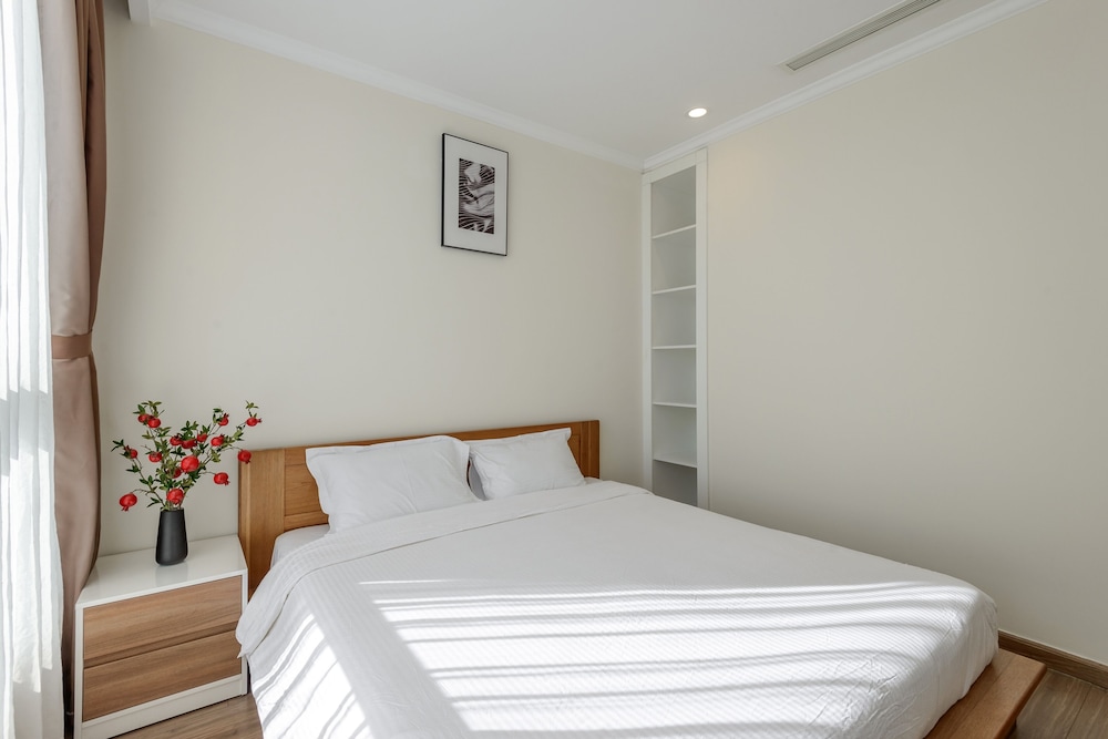 The Celavie Serviced Apartment Landmark