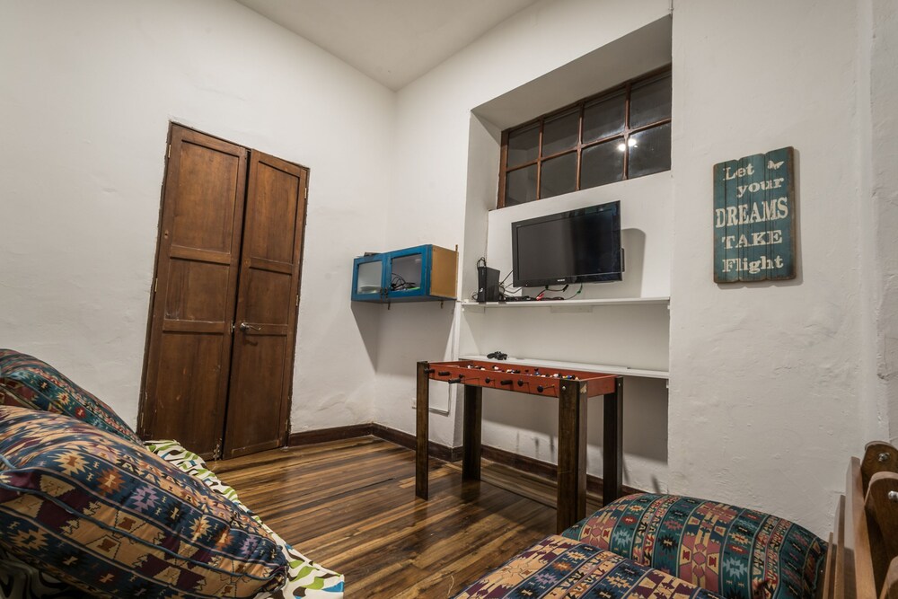 Graffiti Hostel Bogota