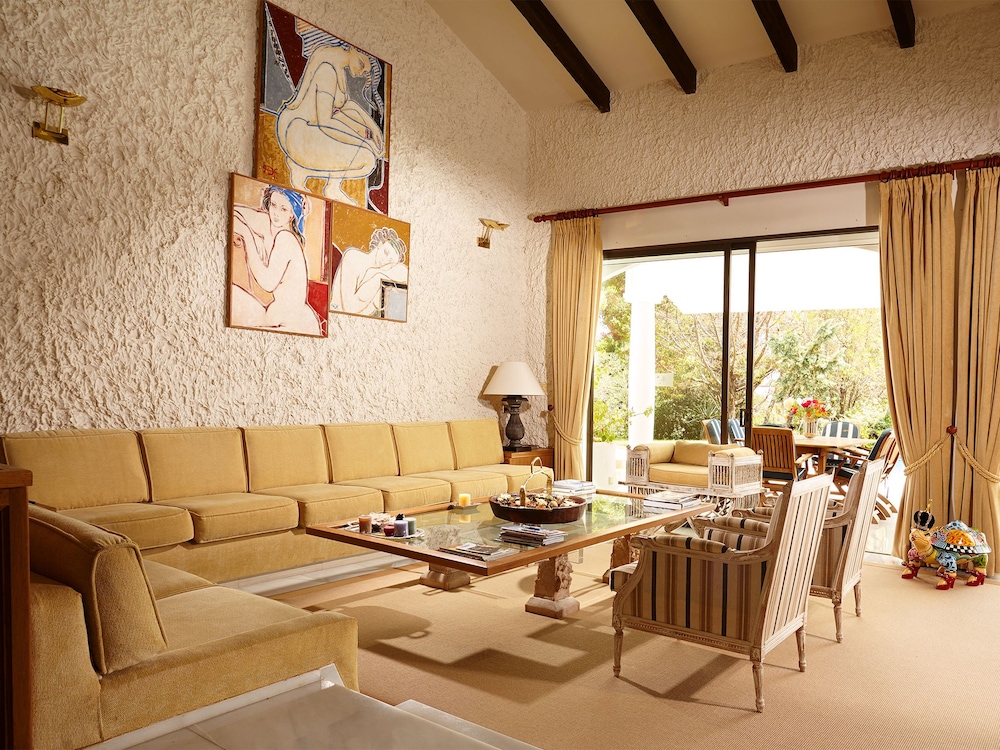 SCH Villa Los Monteros