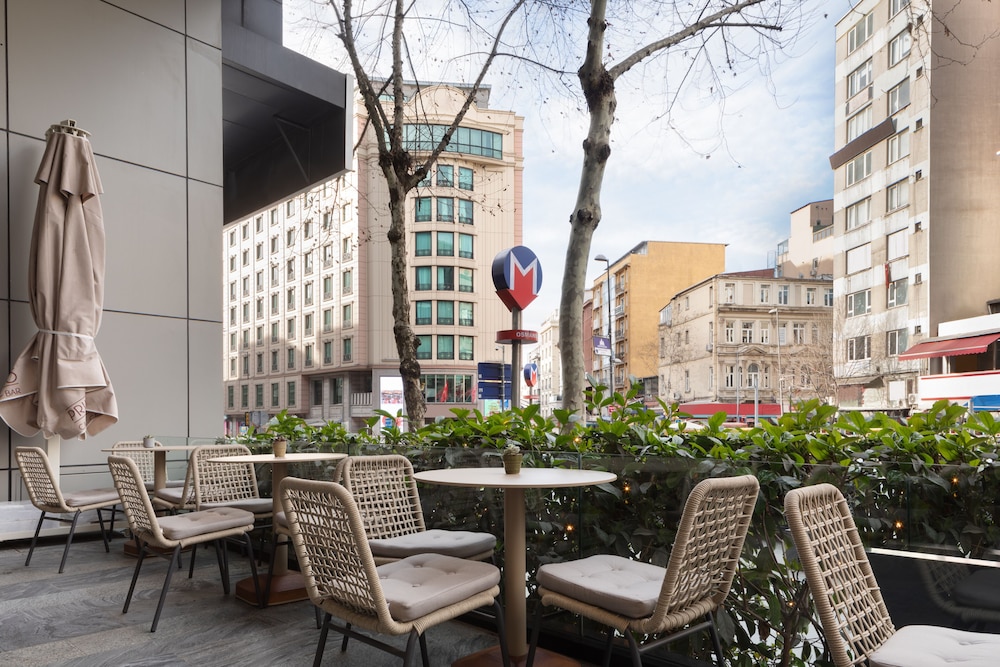 The Westin İstanbul Nişantaşı - Image 11