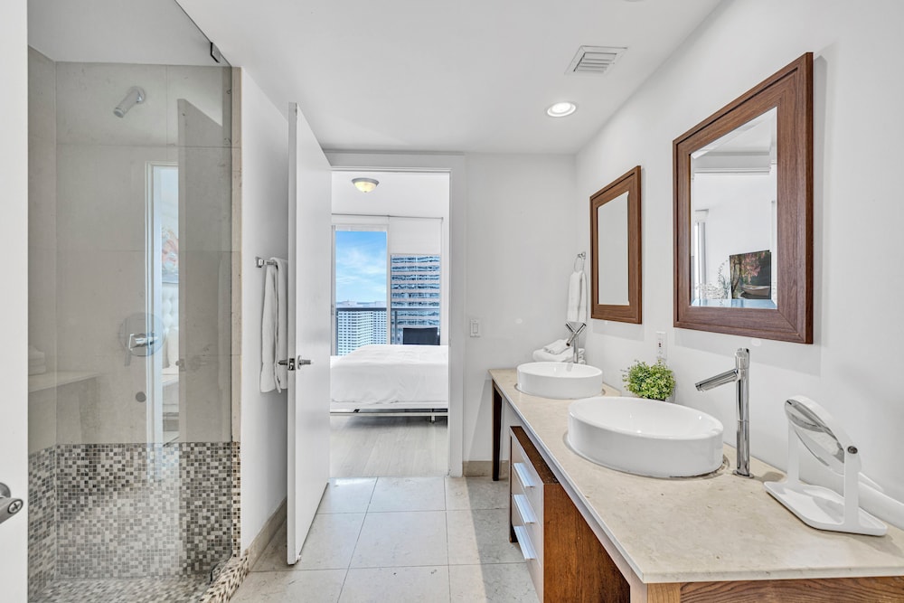 Icon Brickell