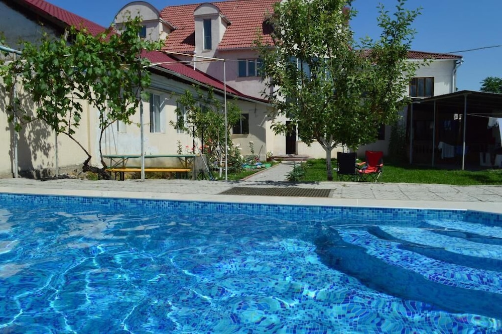 Tunduk hostel