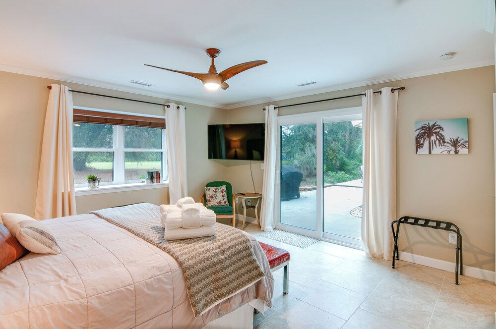 Near Golf Course: Hilton Head Home w/ Private Pool