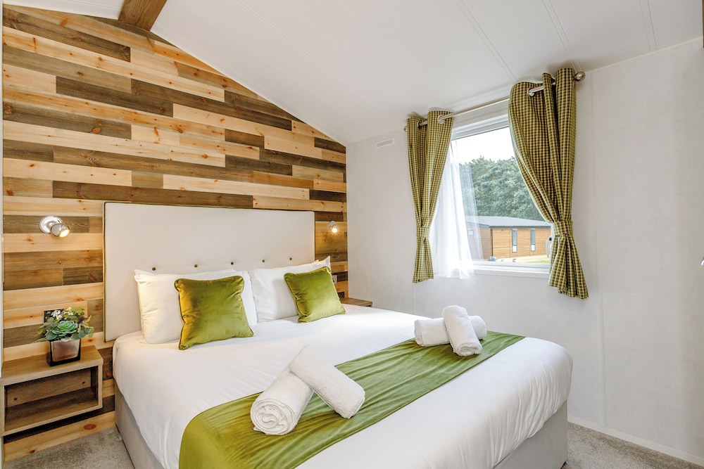 Clumber Park Lodges