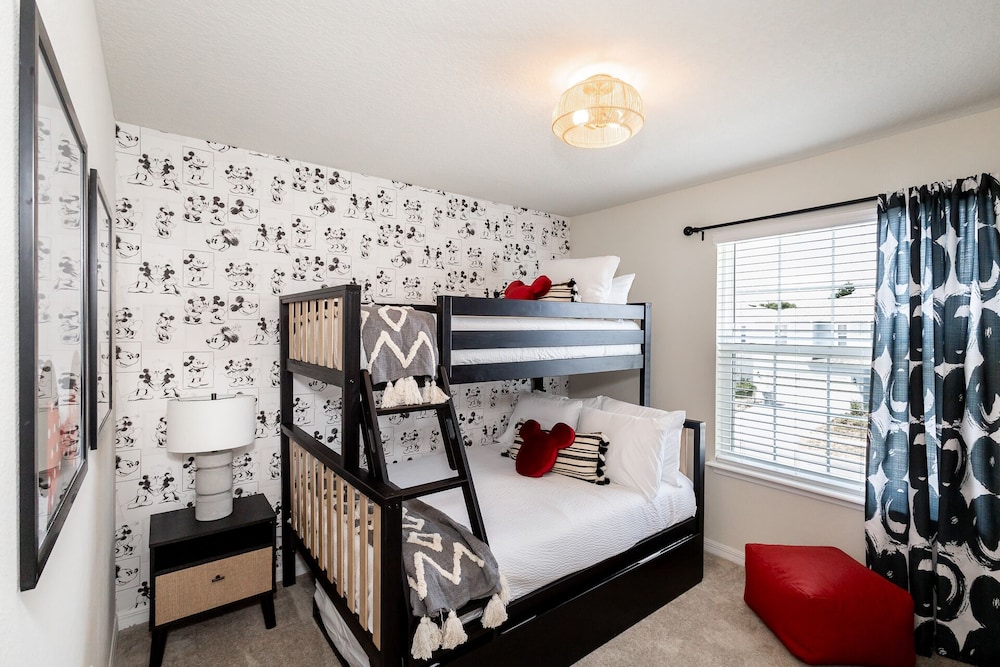 Adventure of a Lifetime! 5 BDR @ Windsor Island - Image 2