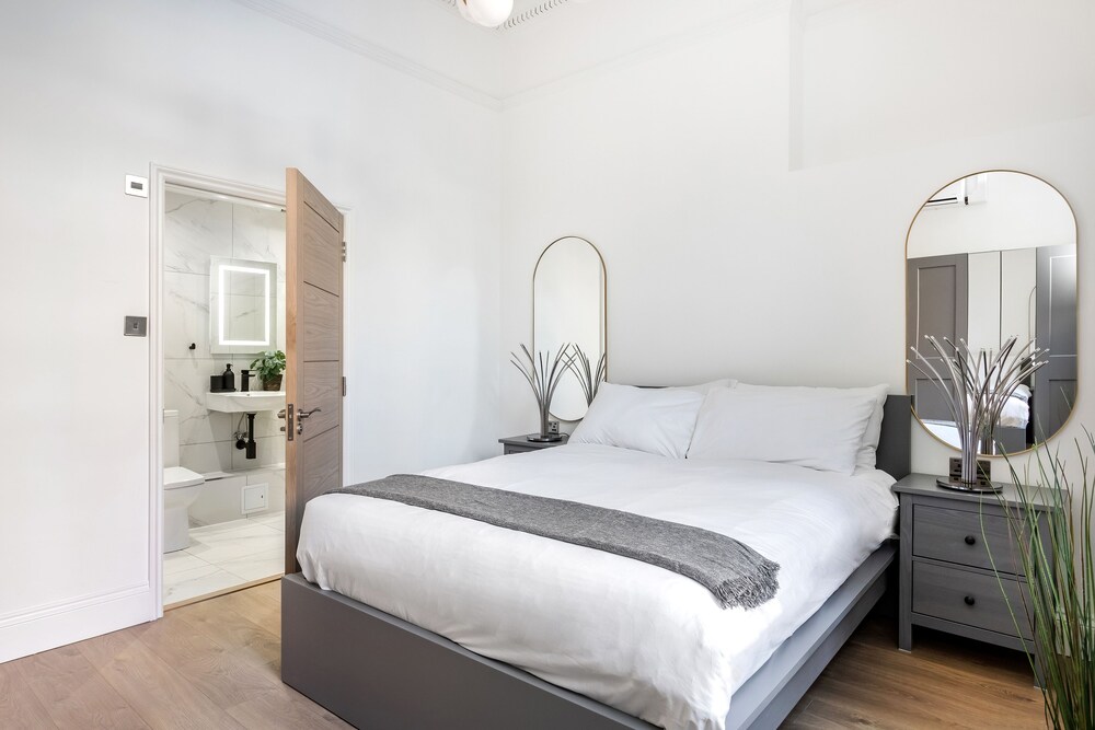 Luxury Apartment in Central London