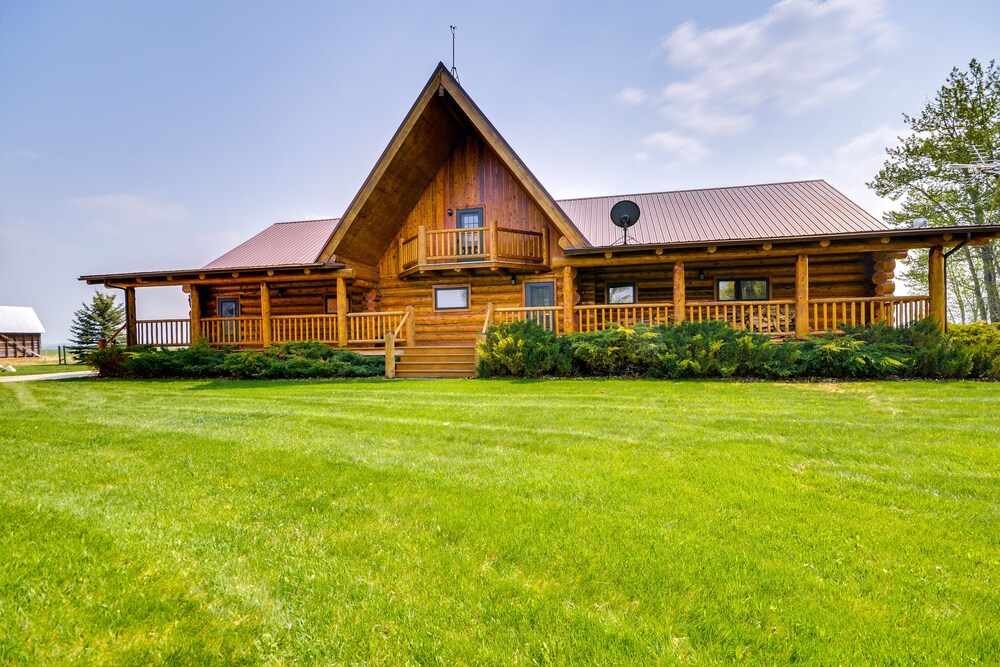 Roberts A-frame Log Cabin Near Red Lodge Mountain! view 5