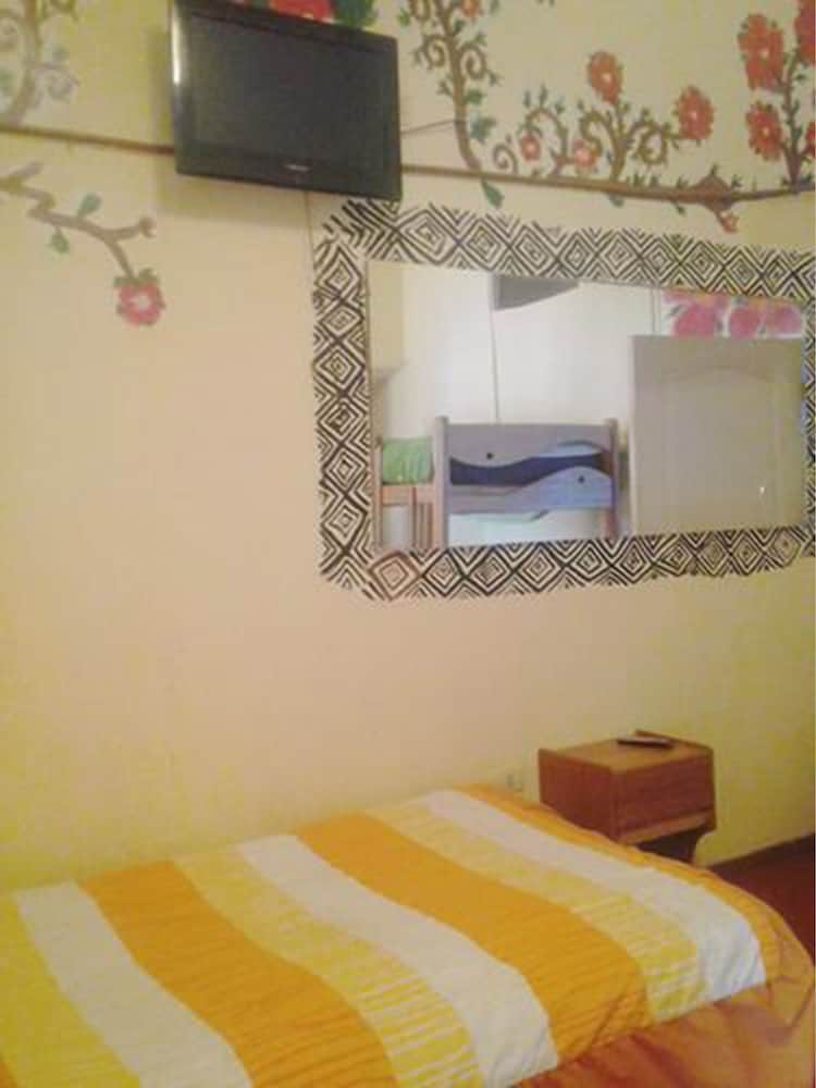 Hostel Shlomi