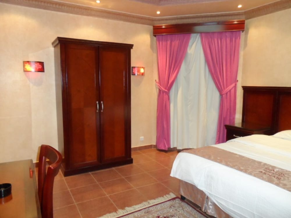 Aknan Al Morooj Furnished Units