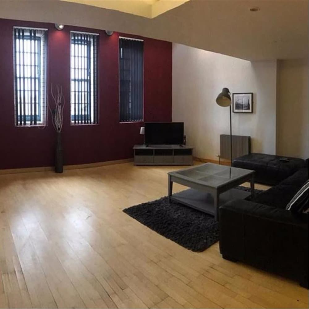 Luxurious City Centre Penthouse