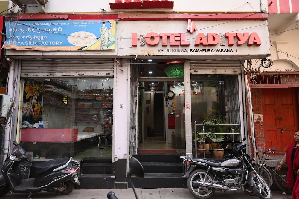 Hotel Aditya